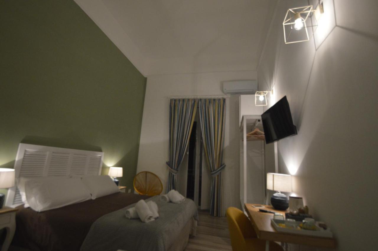 那不勒斯Just Sleep住宿加早餐旅馆 外观 照片